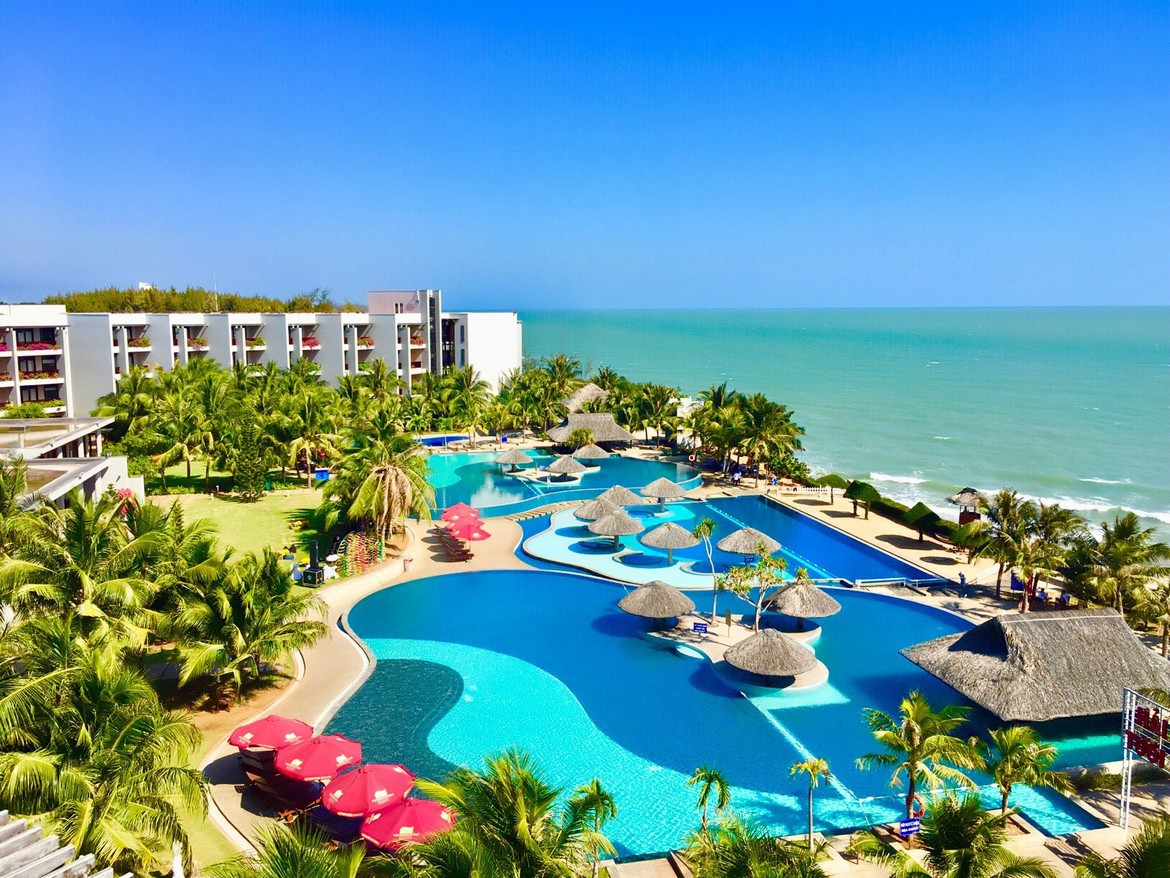 Resort Vũng Tàu sát biển — chọn đúng khu để khỏi đi bộ 15 phút mới ra biển