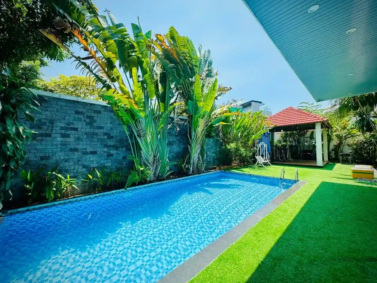 villa Đà Nẵng có hồ bơi