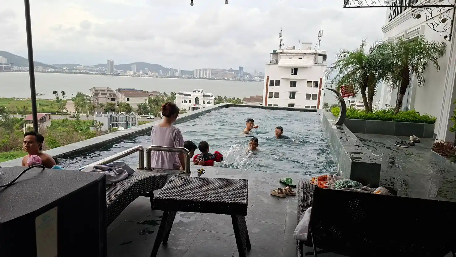 Ảnh đánh giá Viva Q35 1