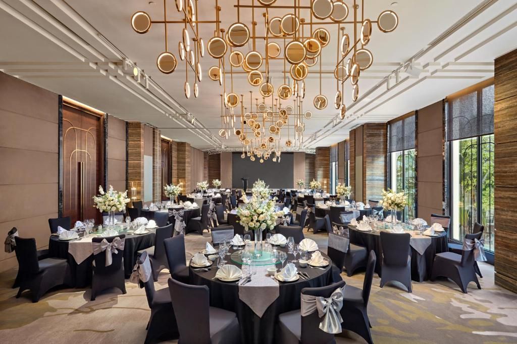 Ảnh Khách sạn Movenpick Hà Nội