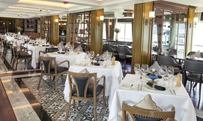 Ảnh Du Thuyền Paradise Grand