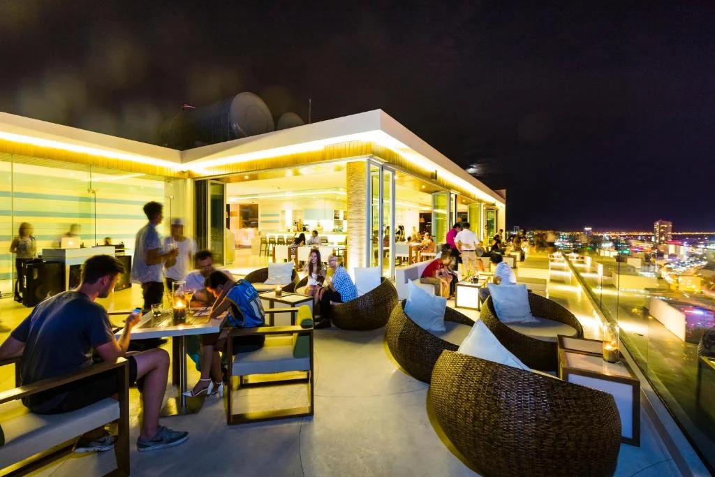 Ảnh À La Carte Đà Nẵng Beach