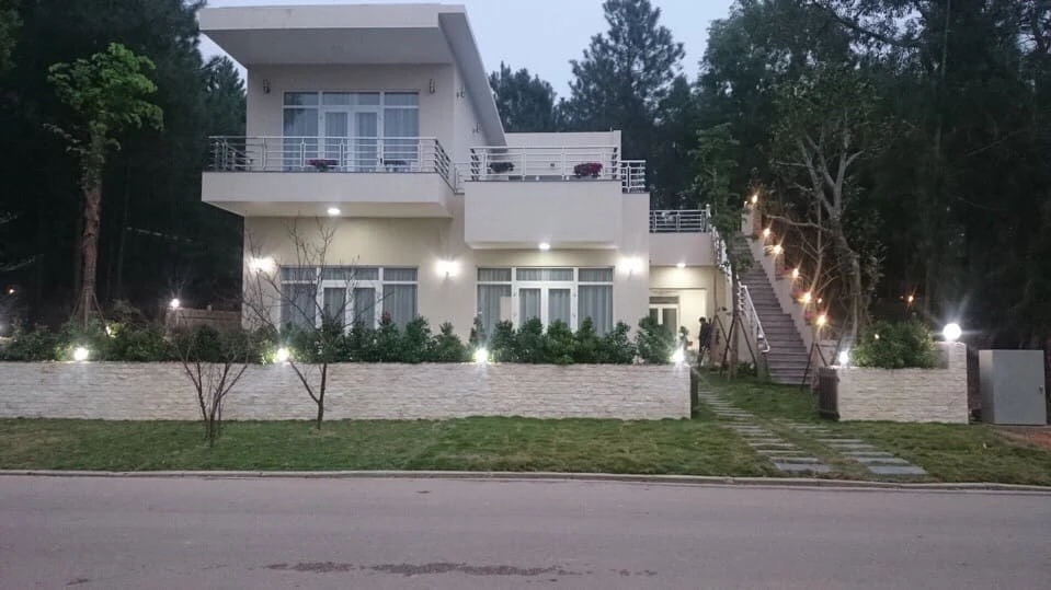Ảnh B180 Flamingo Đại Lải