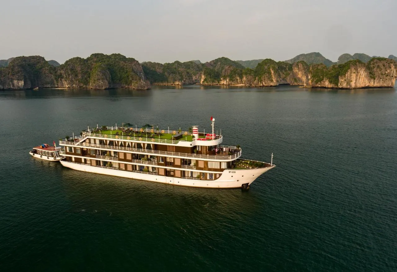 Ảnh Du Thuyền La Casta Regal