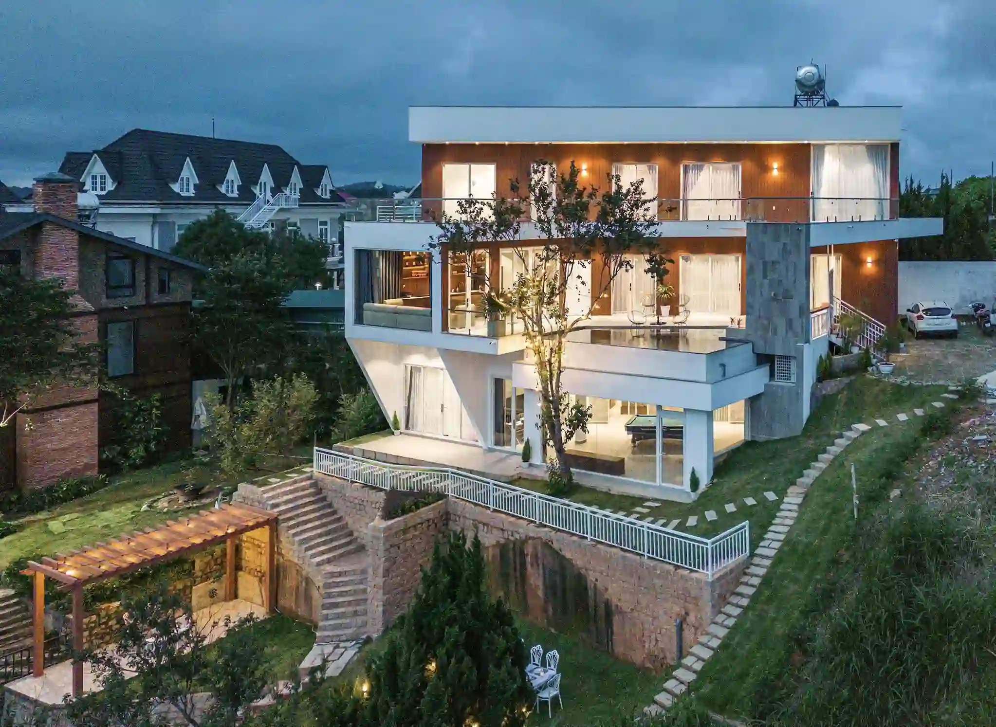 Ảnh LEHU - Bạch Đằng