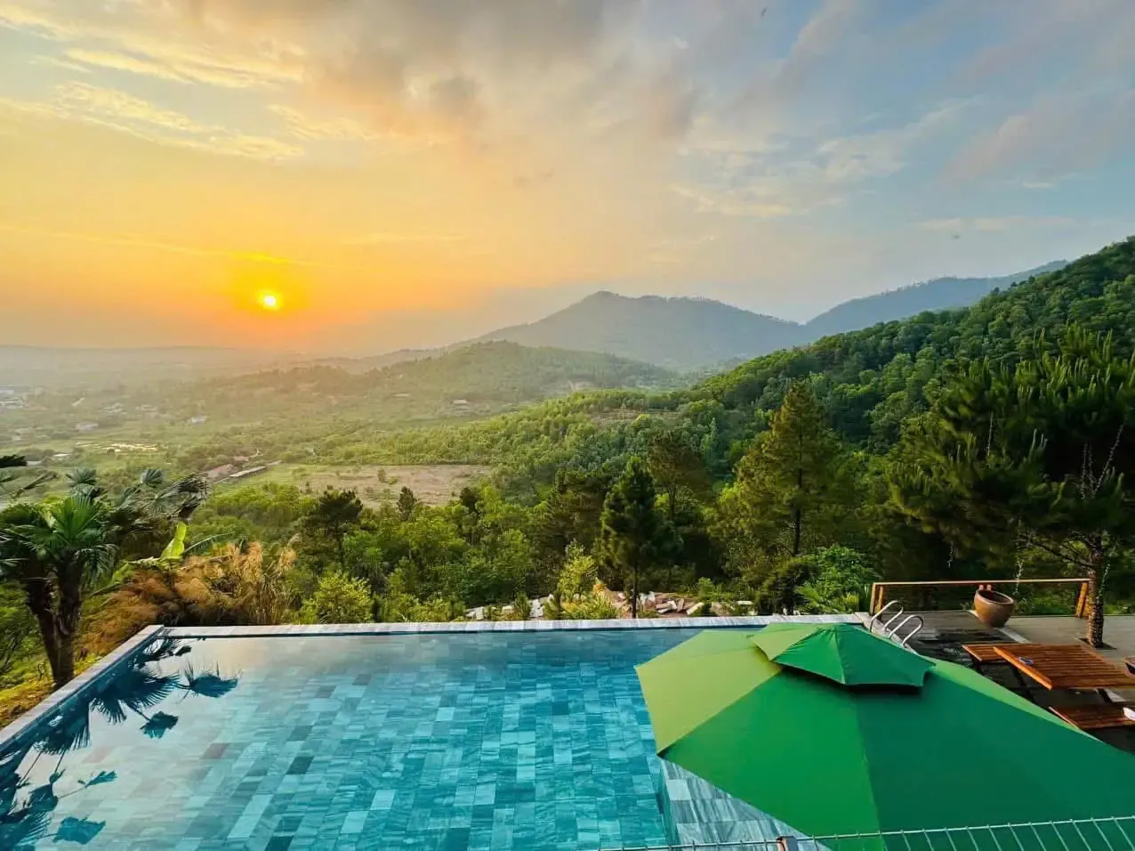 Ảnh Viva S002 - View rừng thông + Sân Pickleball