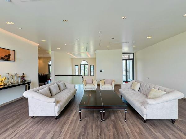 Ảnh Viva Q03 - Sát biển VIP