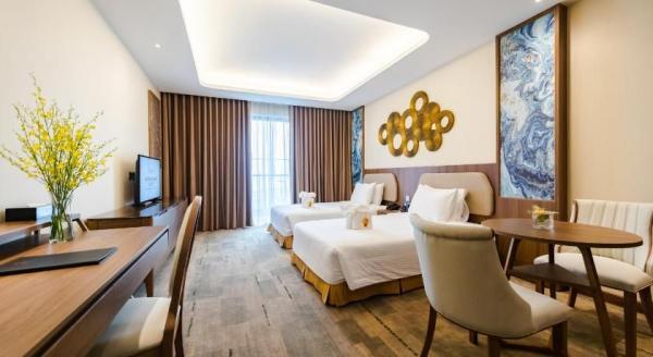 Ảnh chi tiết phòng Studio - Phòng 2 Giường Đơn Có Ban Công (Studio - Twin Room with Balcony) 10