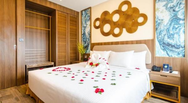Ảnh chi tiết phòng Suite Deluxe có giường King (Deluxe Suite with King Bed) 9
