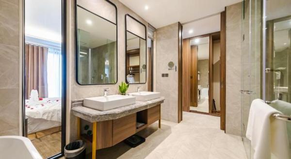 Ảnh chi tiết phòng Phòng Grand Suite (Grand Suite Room) 9