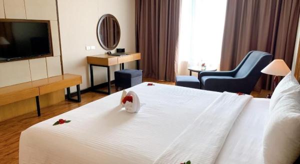 Ảnh chi tiết phòng Deluxe King Ocean View 10