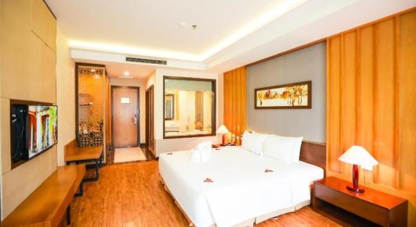 Ảnh chi tiết phòng Deluxe King Ocean View 17