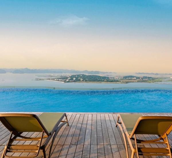 Ảnh A La Carte Ha Long - Khách sạn sát biển 5* - 11