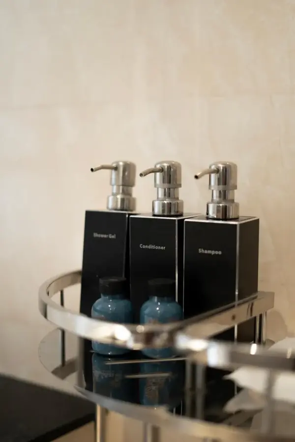 Ảnh chi tiết phòng Elegant-Suites-Westlake-Serviced-Residences-Vivatrip_02-1.webp