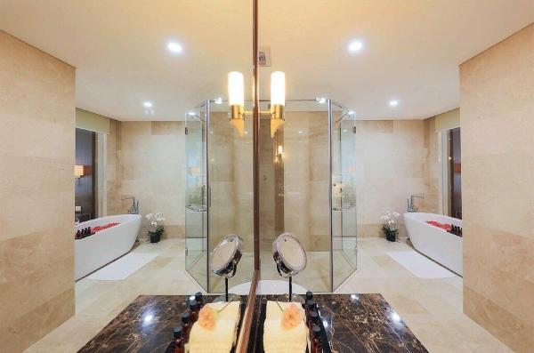Ảnh chi tiết phòng Grand Suite 13