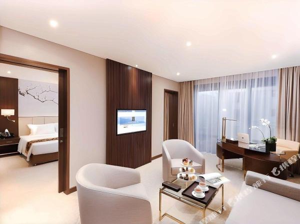 Ảnh chi tiết phòng Grand Suite 14