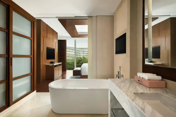 Ảnh chi tiết phòng JW-Marriott-Hotel-Hanoi-Vivatrip-1.webp