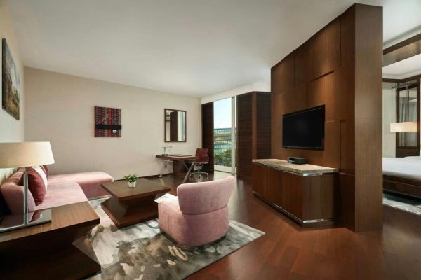 Ảnh chi tiết phòng JW-Marriott-Hotel-Hanoi-Vivatrip_02.jpeg