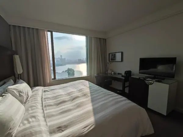 Ảnh chi tiết phòng Deluxe giường King hoặc 2 giường (Deluxe King Or Twin Room) 9