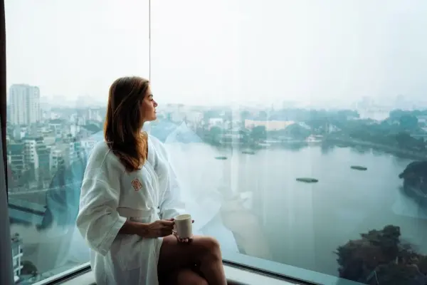 Ảnh chi tiết phòng Deluxe giường đôi Hướng Hồ (Deluxe Lake View Double Room) 11