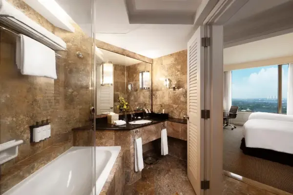 Ảnh chi tiết phòng Deluxe giường King hoặc 2 giường (Deluxe King Or Twin Room) 11