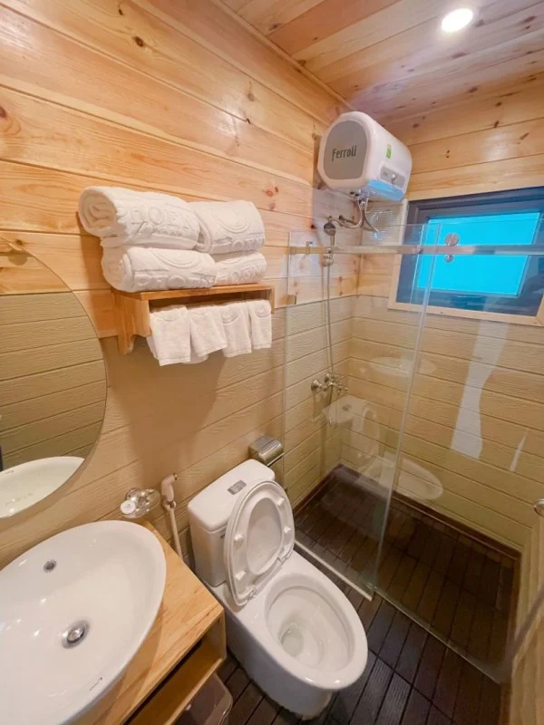 Ảnh chi tiết phòng Phoenix-Moc-Chau-Resort-DELUXE-1-vivatrip_03.webp