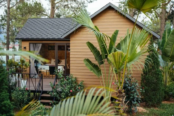 Ảnh chi tiết phòng Phoenix-Moc-Chau-Resort-DELUXE-vivatrip_02.webp