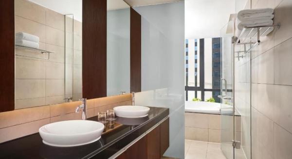 Ảnh chi tiết phòng Sheraton-Hanoi-West-Vivatrip_03.jpg