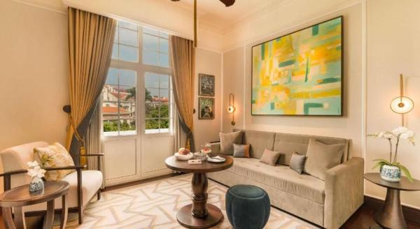 Ảnh chi tiết phòng Heritage Wing, Metropole Suite With Metropole Privileges And Benefits, King Beds 13