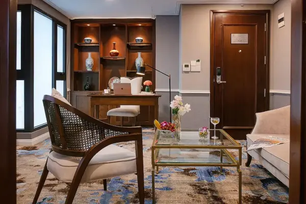 Ảnh chi tiết phòng Phòng Suite Oriental Jade Có Sân Hiên Hướng Thành Phố (Oriental Jade Suite Terrace City View) 9