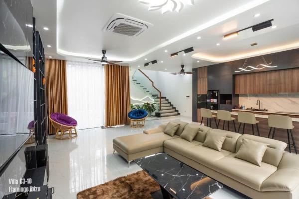 Ảnh chi tiết phòng Villa-flamingo-hai-tien-resort-vivatrip-1.jpg