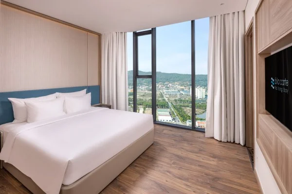 Ảnh chi tiết phòng Executive City View Apartment 8