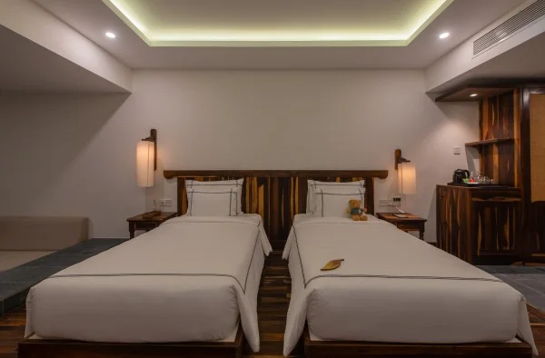 Ảnh chi tiết phòng Balcony Twin Sea View 7