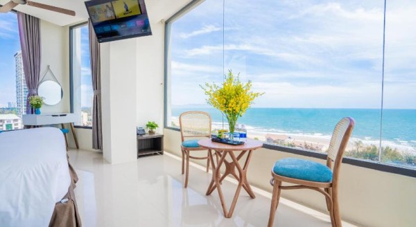 Ảnh chi tiết phòng annata-beach-hotel-penhouse-huong-bien-vivatrip-02.jpg