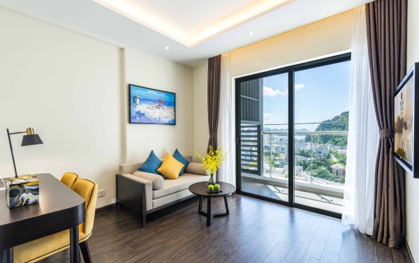 Ảnh chi tiết phòng best-western-premier-sapphire-ha-long-junior-suite-city-view-vivatrip-03.jpg