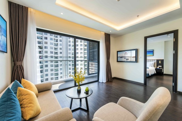 Ảnh chi tiết phòng best-western-premier-sapphire-ha-long-premier-suite-city-view-vivatrip-06.jpg