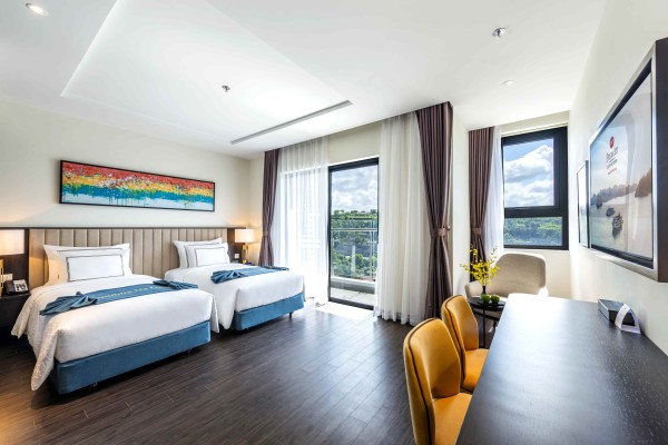 Ảnh chi tiết phòng best-western-premier-sapphire-ha-long-superior-twin-city-view-vivatrip-04.jpg