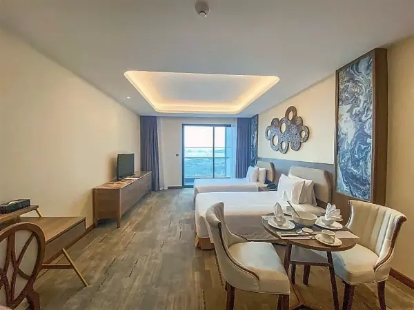 Ảnh chi tiết phòng Studio - Phòng 2 Giường Đơn Có Ban Công (Studio - Twin Room with Balcony) 14