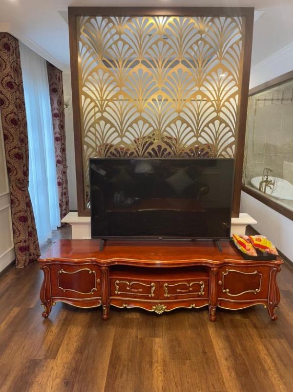Ảnh chi tiết phòng camellia-luxury-hotel-tam-dao-phong-co-ban-cong-vivatrip-06.jpg
