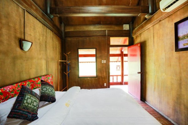 Ảnh chi tiết phòng cat-ba-eco-lodge-resort-phong-deluxe-giuong-doi-2-giuong-don-vivatrip-03.jpg
