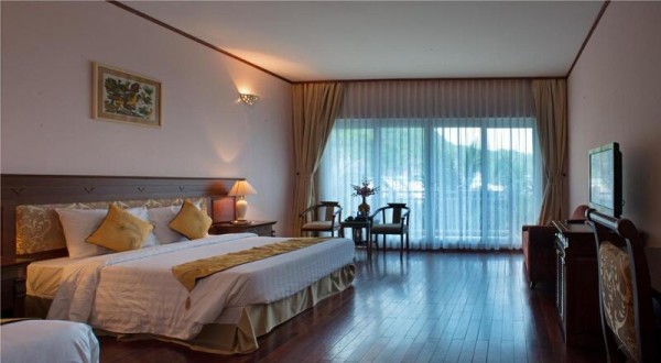 Ảnh chi tiết phòng cat-ba-island-resort-spa-phong-gia-dinh-vivatrip-03.jpg