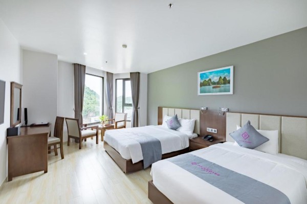 Ảnh chi tiết phòng cat-ba-paradise-hotel-sky-bar-massage-phong-3-nguoi-vivatrip-02.jpg