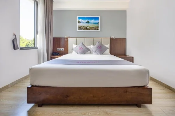 Ảnh chi tiết phòng cat-ba-paradise-hotel-sky-bar-massage-phong-tieu-chuan-vivatrip.webp