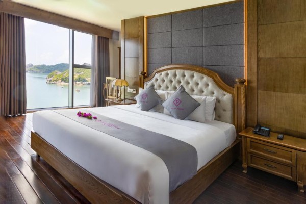 Ảnh chi tiết phòng cat-ba-paradise-hotel-sky-bar-massage-suite-deluxe-vivatrip-03.jpg