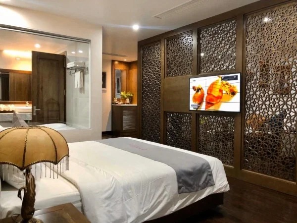 Ảnh chi tiết phòng cat-ba-paradise-hotel-sky-bar-massage-suite-deluxe-vivatrip-04.webp