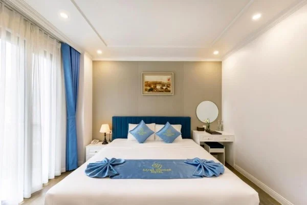 Ảnh chi tiết phòng cat-ba-wonder-hotel-phong-deluxe-vivatrip-05-1.webp