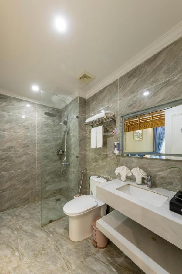 Ảnh chi tiết phòng cat-ba-wonder-hotel-phong-deluxe-vivatrip-05-2.jpg