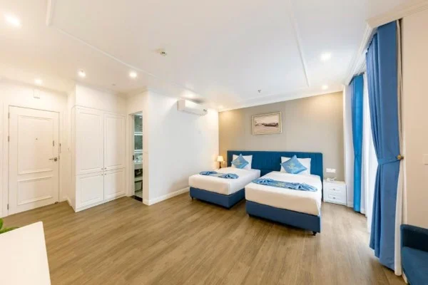 Ảnh chi tiết phòng cat-ba-wonder-hotel-phong-deluxe-vivatrip.webp