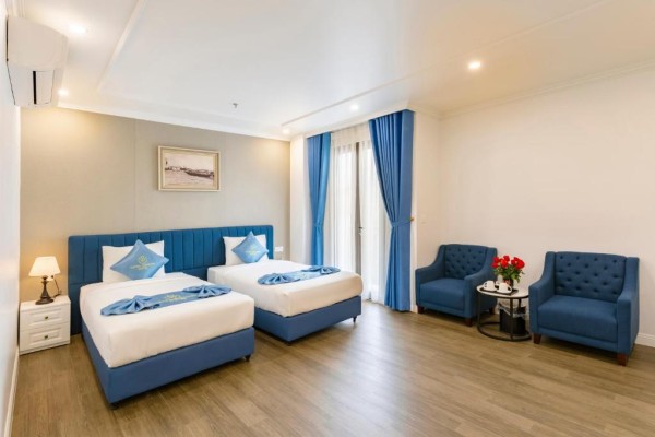 Ảnh chi tiết phòng cat-ba-wonder-hotel-suite-2-phong-ngu-vivatrip-03.jpg