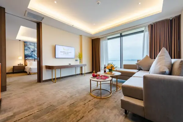 Ảnh chi tiết phòng Phòng Grand Suite (Grand Suite Room) 13